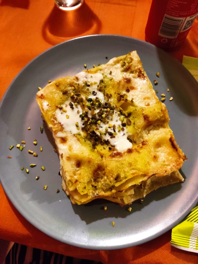 Lasagne fresche con pesto di Zucchine e Pistacchio - Bistrot A' Ficaredda