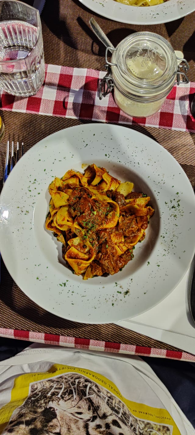 Le pappardelle al ragù di cinghiale - Gustavino - Piazza della Signoria