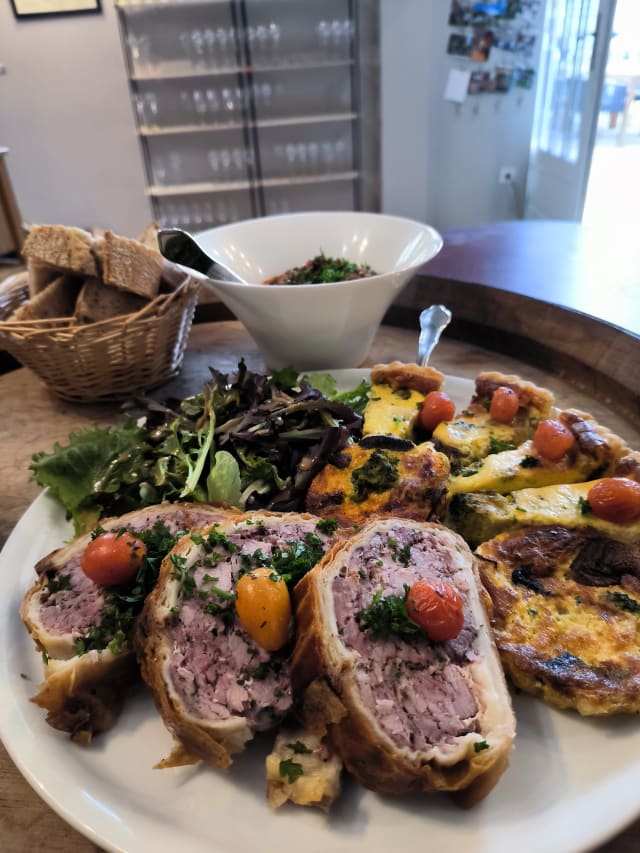 Pâté en Croute mariné au Marc de Champagne - Le Clos Corbier