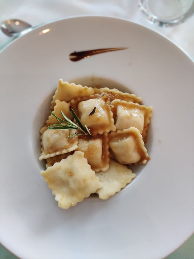 Agnolotti Casalinghi al Sugo D’arrosto - La Ca' Rossa