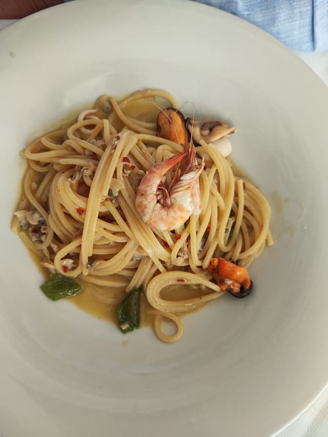 Spaghettone quadro allo scoglio  - Mariani Ristorante, Pescara