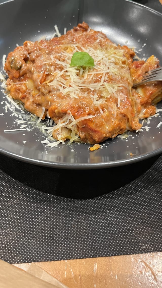 gnocchi bolognese - Osteria Bellosguardo, Lisbon