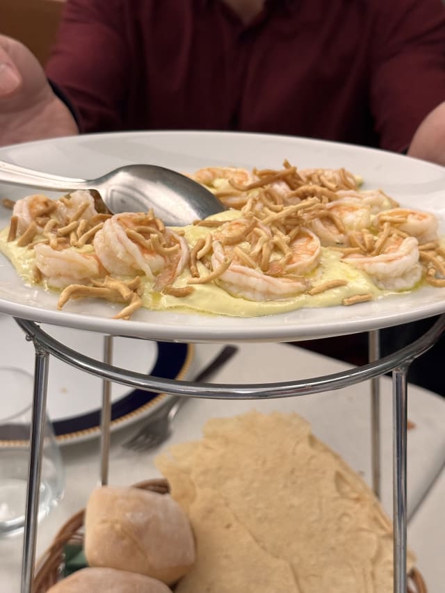 Gamberi con maionese d'avocado e pasta fillo - La Bicocca, Milan