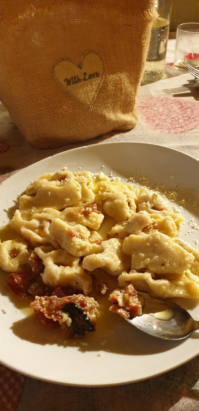 Casoncellii fatti in casa - Agriturismo la Freschera