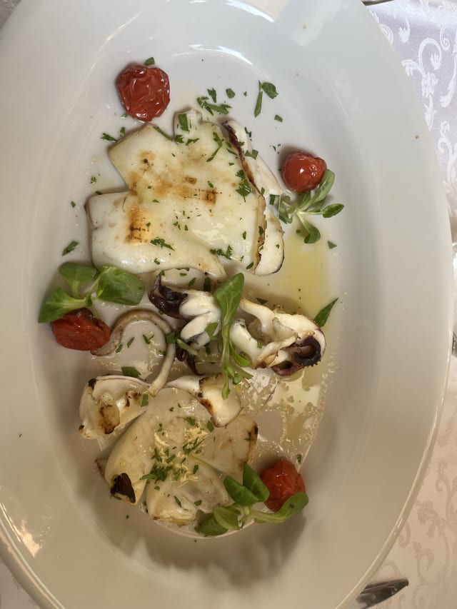 Seppie alla griglia - Ristorante Enoteca “Osteria del Lago”