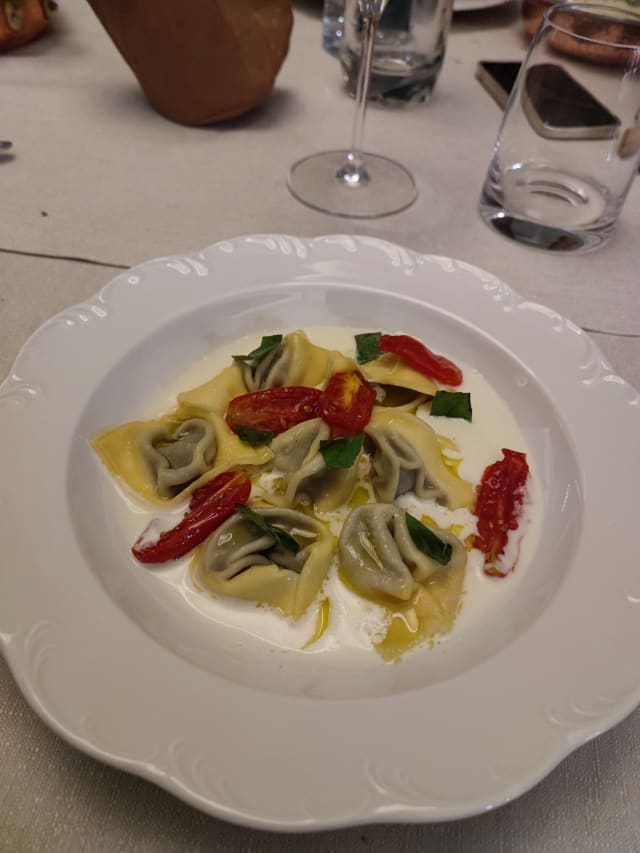 Fettuccine con funghi galletti - Casa Ciabattini, Florence