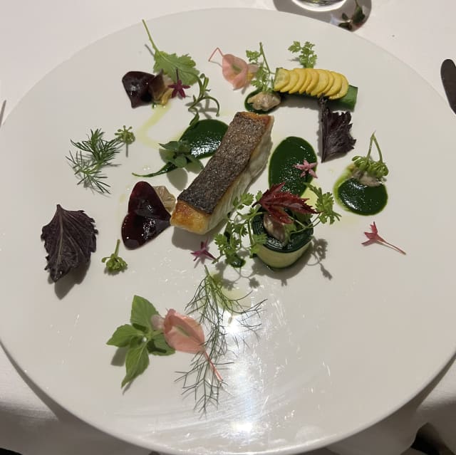 Branzino arrosto, verdurine delle isole veneziane - Glam di Enrico Bartolini