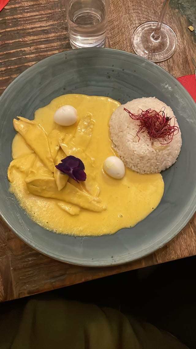 «AJI DE GALLINA » - Latino