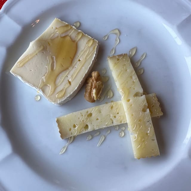 formaggio tipico - Ristorante Miravalle