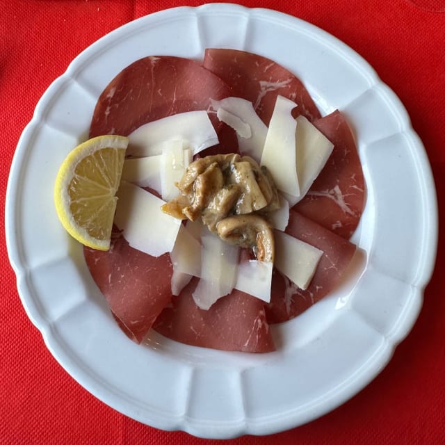 Bresaola al carpaccio - Ristorante Miravalle