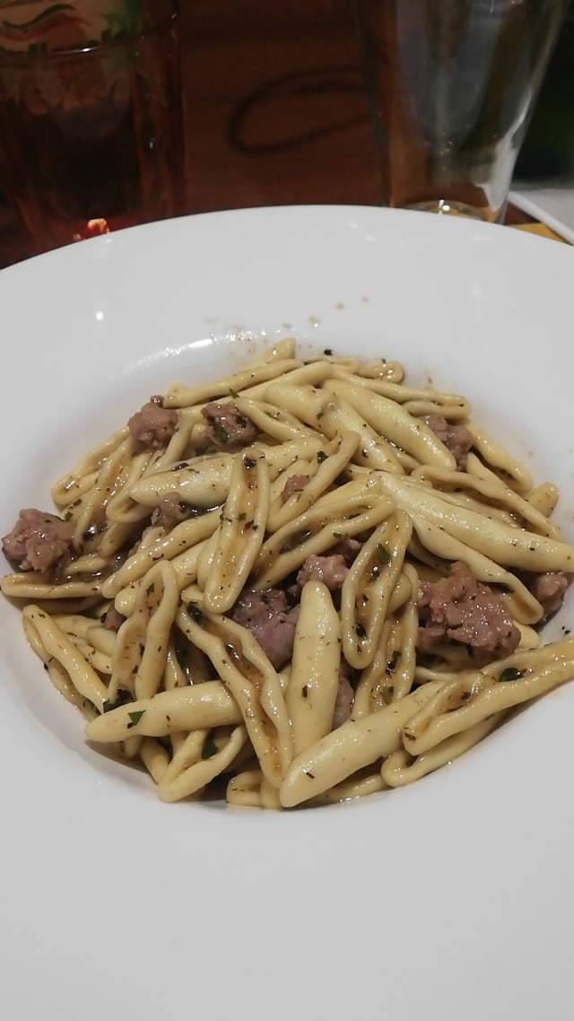 Cavatelli salsiccia e tartufo - Osteria La Giara, Foggia