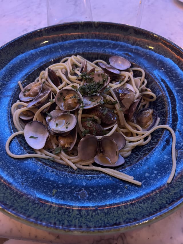 Spaghetti alle vongole veraci - Al Duomo, Taormina