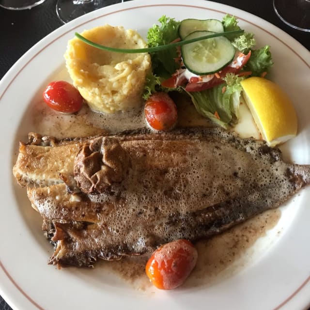 Sole "meunière" au beurre de ferme - Bistrot de la Mer Oostende, Ostend