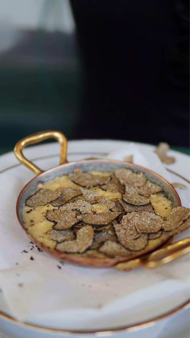 Brouillade d’œuf  à la truffe   - Le Jeu de l'Arc, Geneva