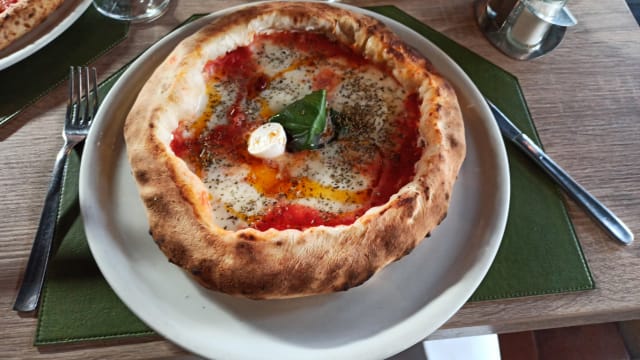 pizza capello di totò - Amabile, Milan