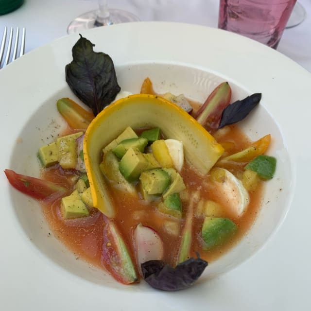 Légumes croquants en nage de tomate - Le Milan, Geneva