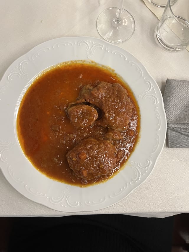 Ossobuco Di Vitello Alla Milanese (Grammi 400 Circa) - Ristorante la Baitina di Asiago, Asiago