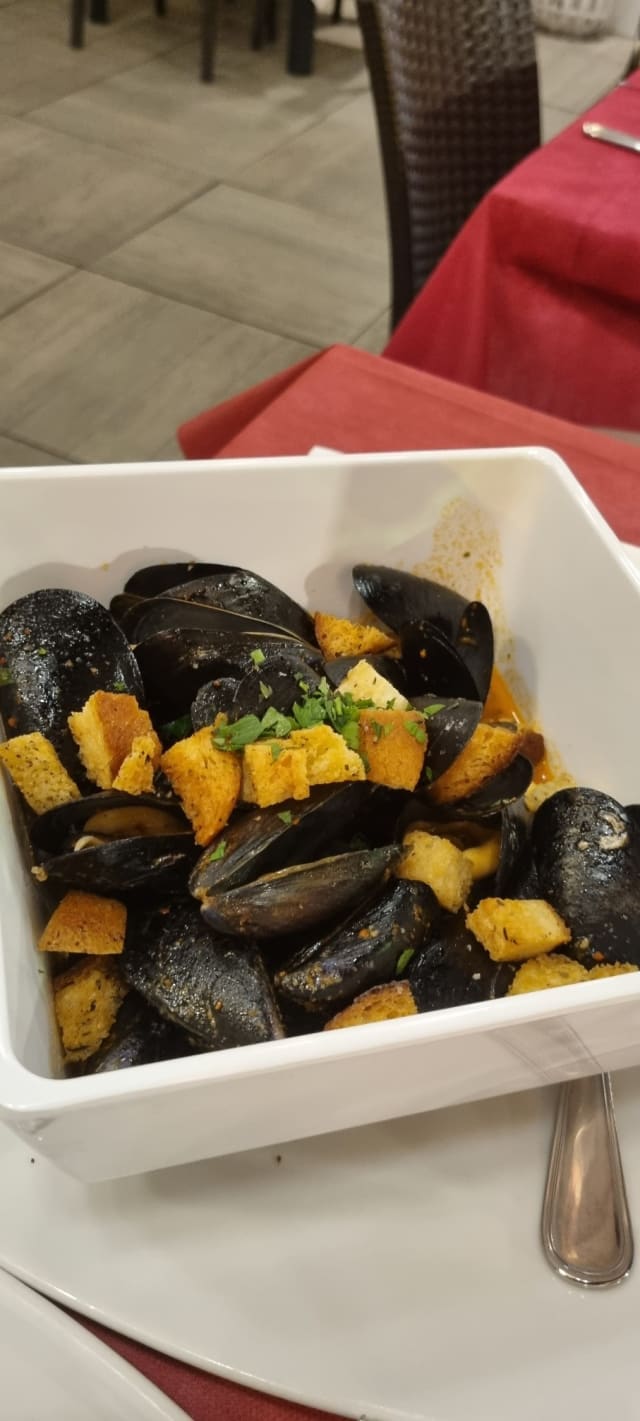 Cozze a zuppa - Il Pinterrè