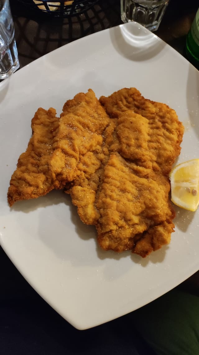 Wiener schnitzel (vitello) - Vecio Buffet Marascutti 1914