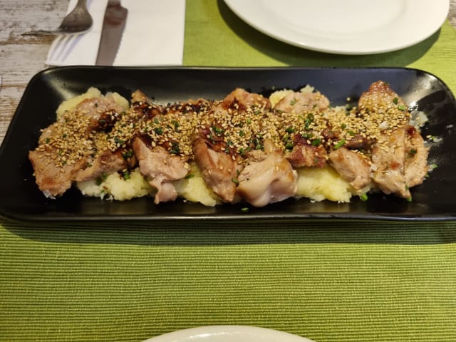 Pollo al Estilo Asiático  - Alegoría, Barcelona