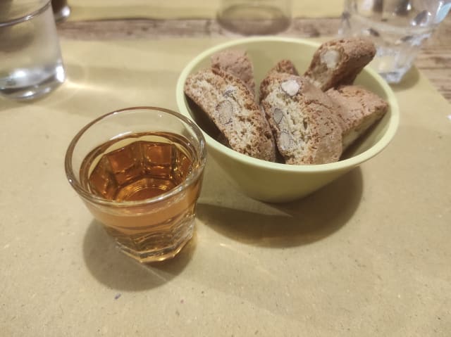 Cantuccini e vin santo - La Dispensa Toscana di Tosi Claudio, Melegnano