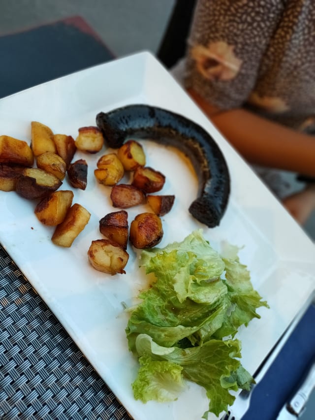 Boudin noir poêlé aux deux pommes - Le Paradis des Amis, Paris