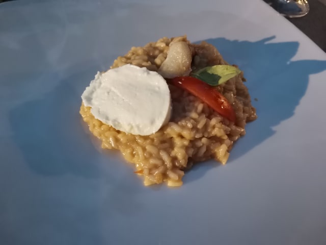 Risotto mantecato ai gamberoni con zucca fondente e riduzione di aceto balsamico - Ristorante Il Grande Olmo