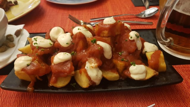 Patatas bravas - The Gastro Corner - Four Points by Sheraton Barcelona, Barcelona