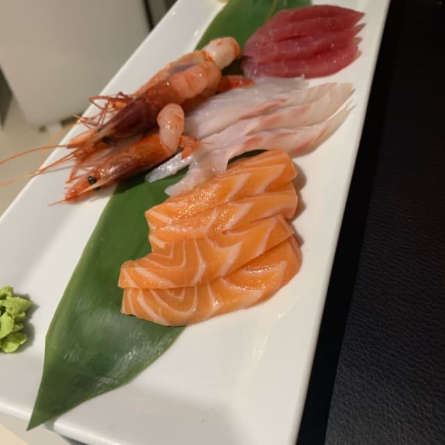 Sashimi Mix - Daiki, Lecce