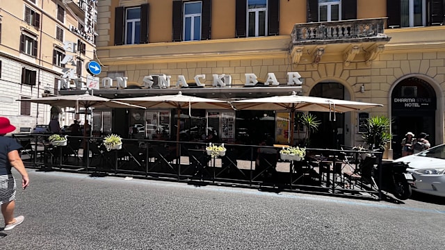 la-fata-ignorante-rooftop-restaurant-bar-in-rome-restaurant-reviews