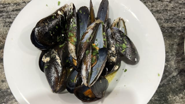 Impepata di cozze - Ristorante Da Luca, Massa