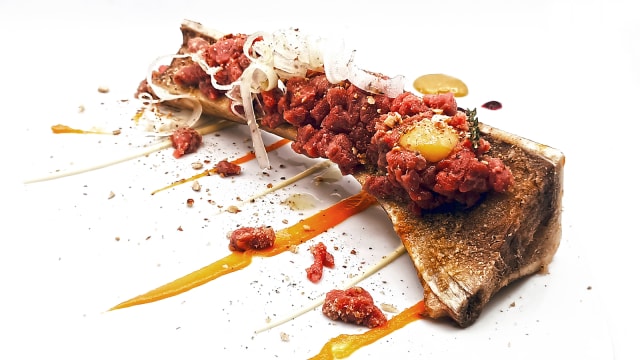 Tartare su osso - John Tartarino, Follonica