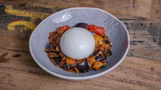 Burrata caponata  - Senso, Paris