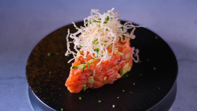 Tartar de salmón - Mōsō Sushi Bar, Madrid