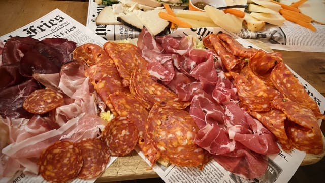 Tagliere di salumi misti - Enoteca Divino Ostuni