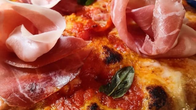 Pizza Sabaudia  - La bottega di Cesare