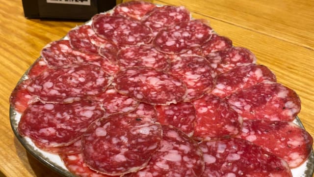 De salchichón ibérico  - Tapaloguistas, Madrid