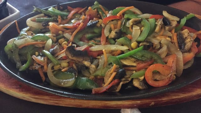 Fajitas - El Charro Negro