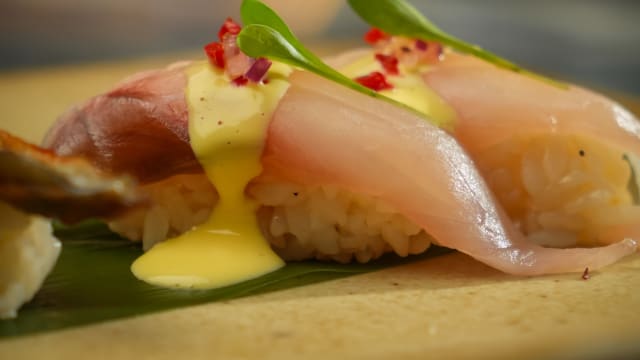 Nigiri nikkei - Genoma Sushi, São Domingos de Rana