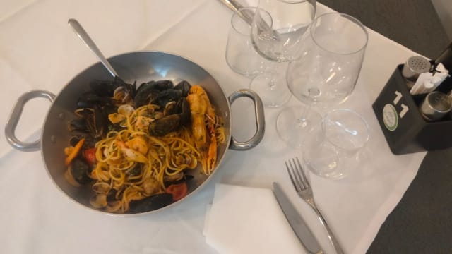 Spaghetti allo scoglio - Allo scoglio