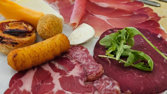 Antipasto assortito - Hotel Paradiso 