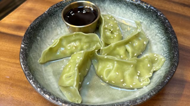 Mandu (raviolis) à la vapeur aux légumes – 5pcs - Hanwoo Haussmann, Paris