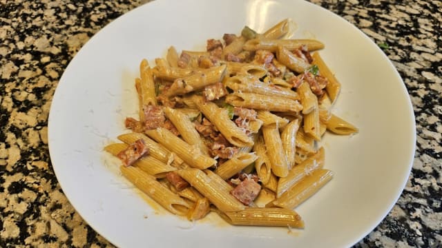 Penne alla calabrese  - Le Pulcinella, Lille