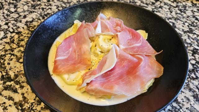 Tortelloni gorgonzola - Le Pulcinella, Lille