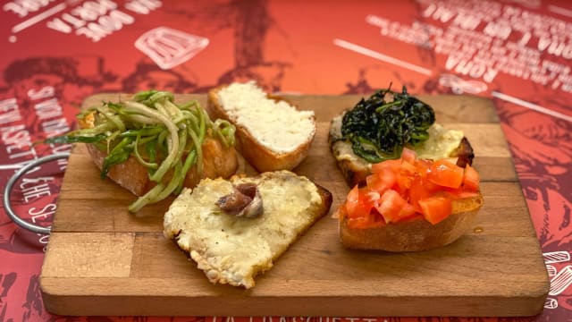 Bruschette miste  - La Fraschetta di Grottaperfetta, Rome