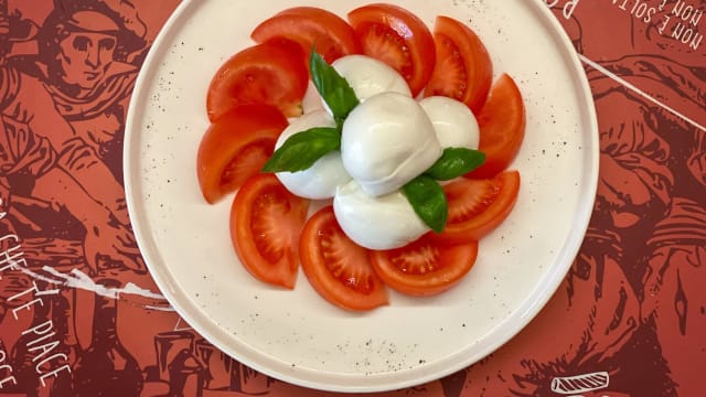 Caprese con bufala - La Fraschetta di Grottaperfetta, Rome