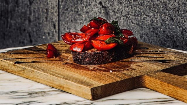 Bruschetta di pomodori  - Il Molo , Stockholm