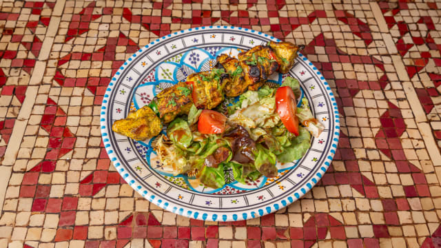 Brochette de poulet marinee - Le Souk