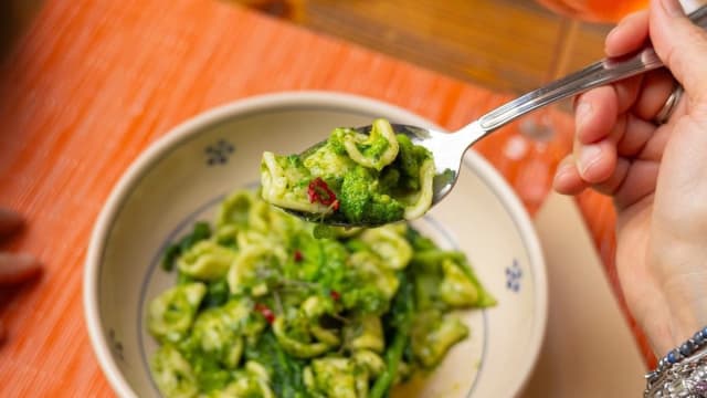 Orecchiette di grano alle cime di rapa - L’Osteria Casa Noscia - Palazzo Granafei 1625, Gallipoli