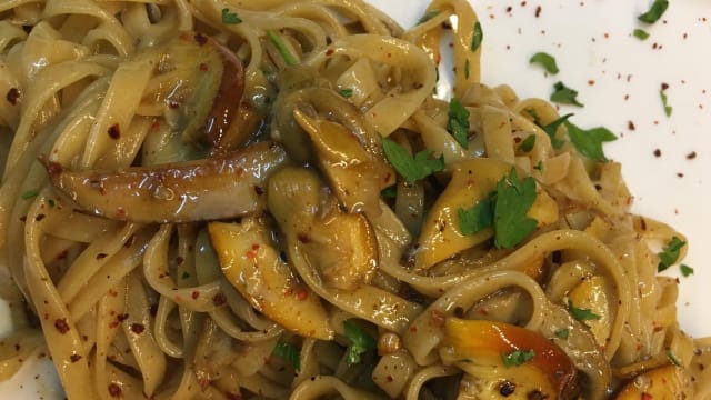 Tagliatelle ai funghi porcini  - Status Quo, Rome